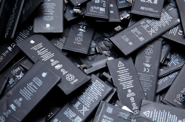 iphone_battery-aobadai