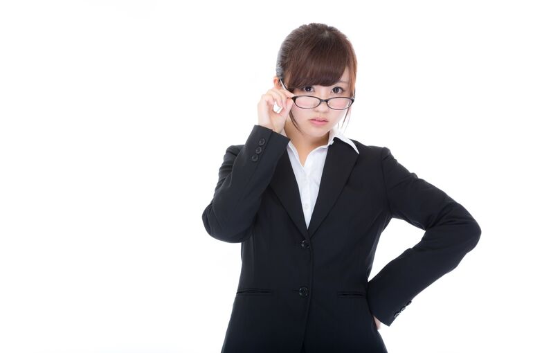 YUKA862_megane15205354_TP_V